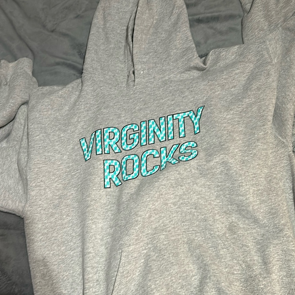 Danny Duncan hoodie doesn’t fit me anymore